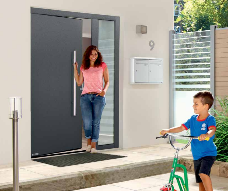 Isoclarte, entreprise spécialisée en menuiserie extérieure  à proximité d'Arras en Pas-de-calais